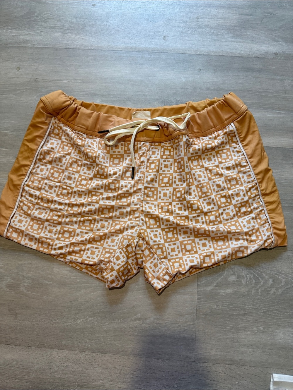 Dandy Del Mar swim trunks size large
